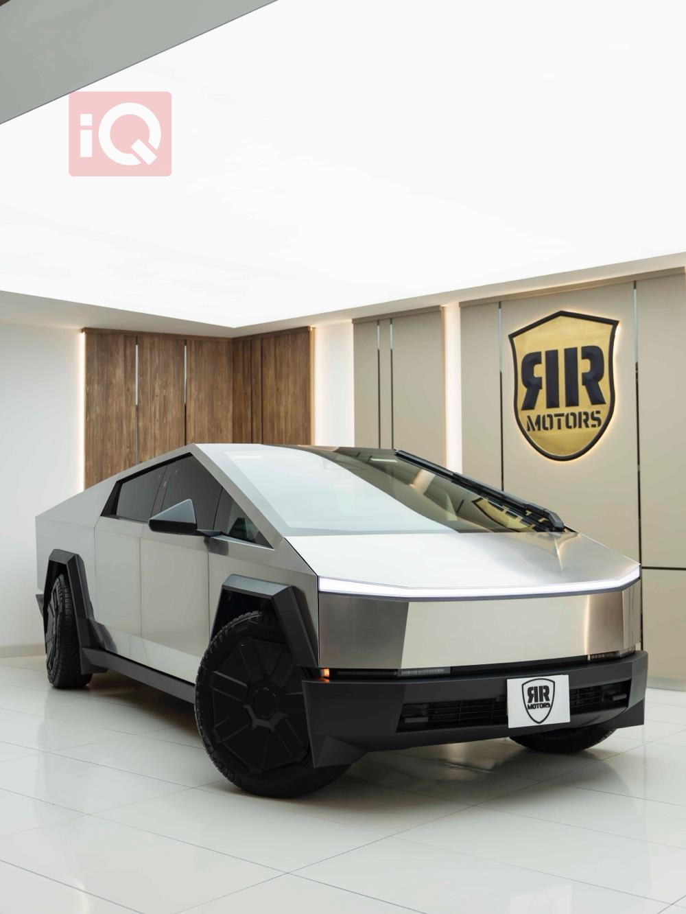 تسلا سايبر تراك